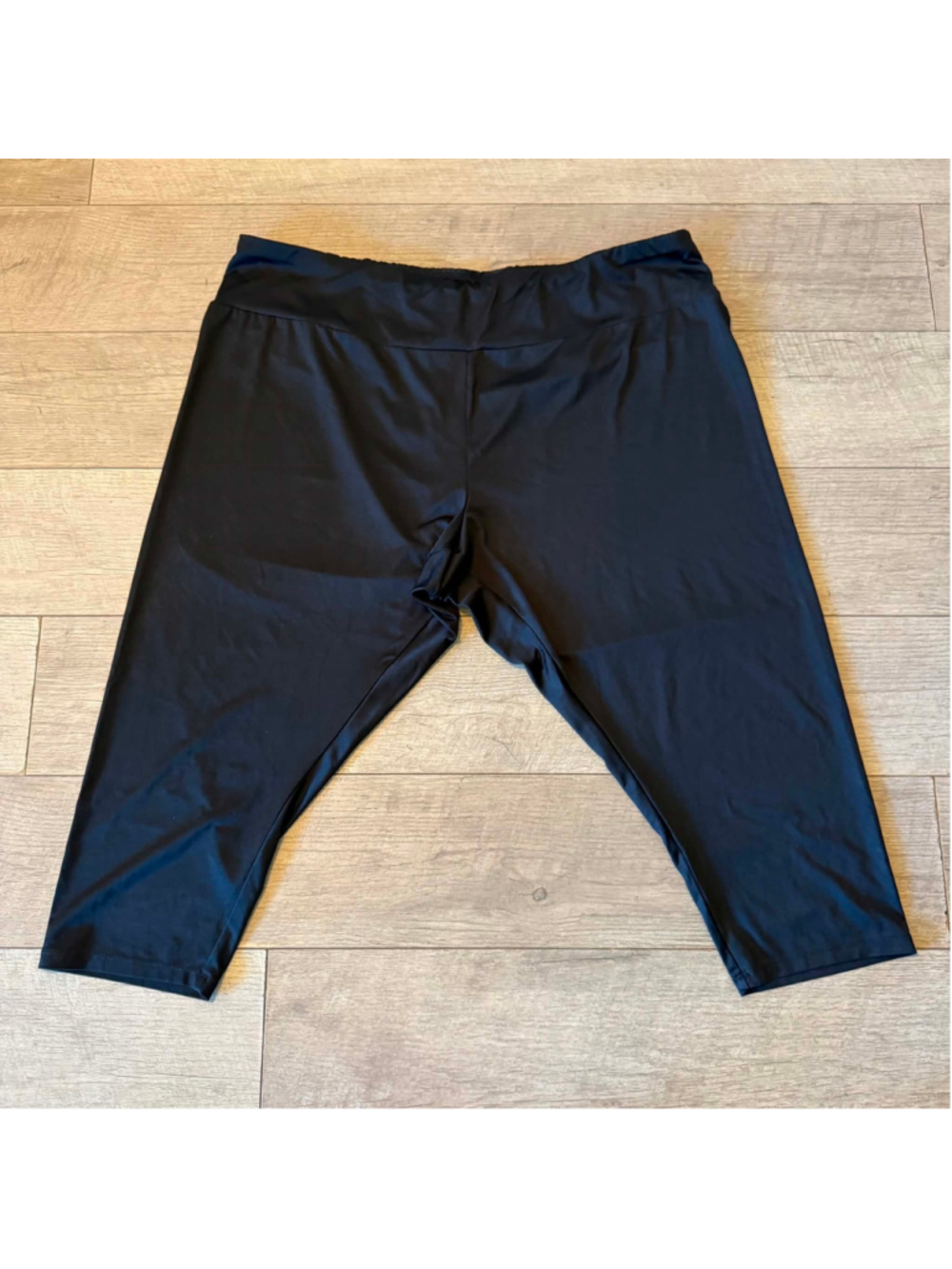 AVA & VIV Women's Black Capri Leggings 3X Stretch Activewear